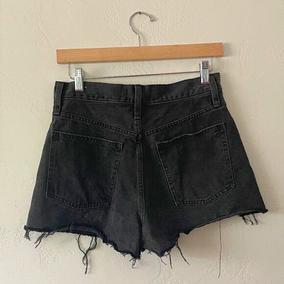 MADEWELL The Mom Jean Short in Distressed Black | Size 27 - Picture 2 of 7